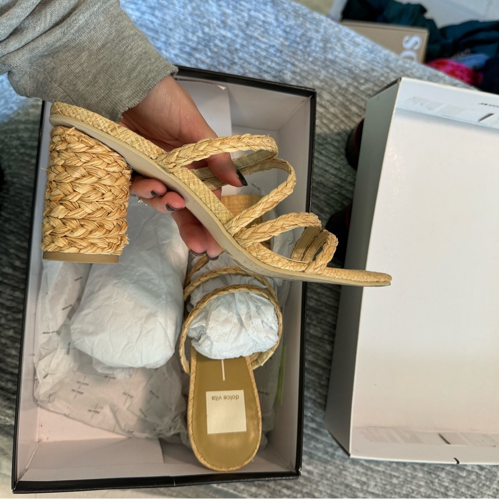 Dolce Vita Nova Heel